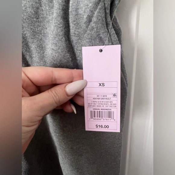 NWT | Wild Fable | Fleece Grey Sweat  Shorts | Size XS [111] - Picture 3 of 7